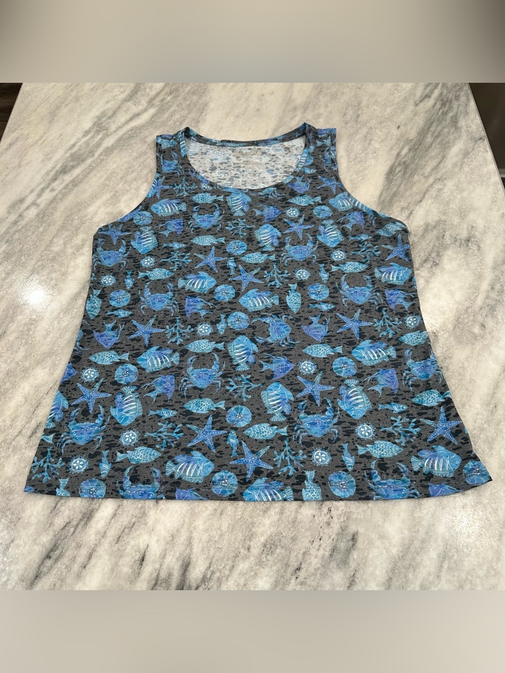 Reel Legends Blue and Black Seashell Print Tank Top Size L